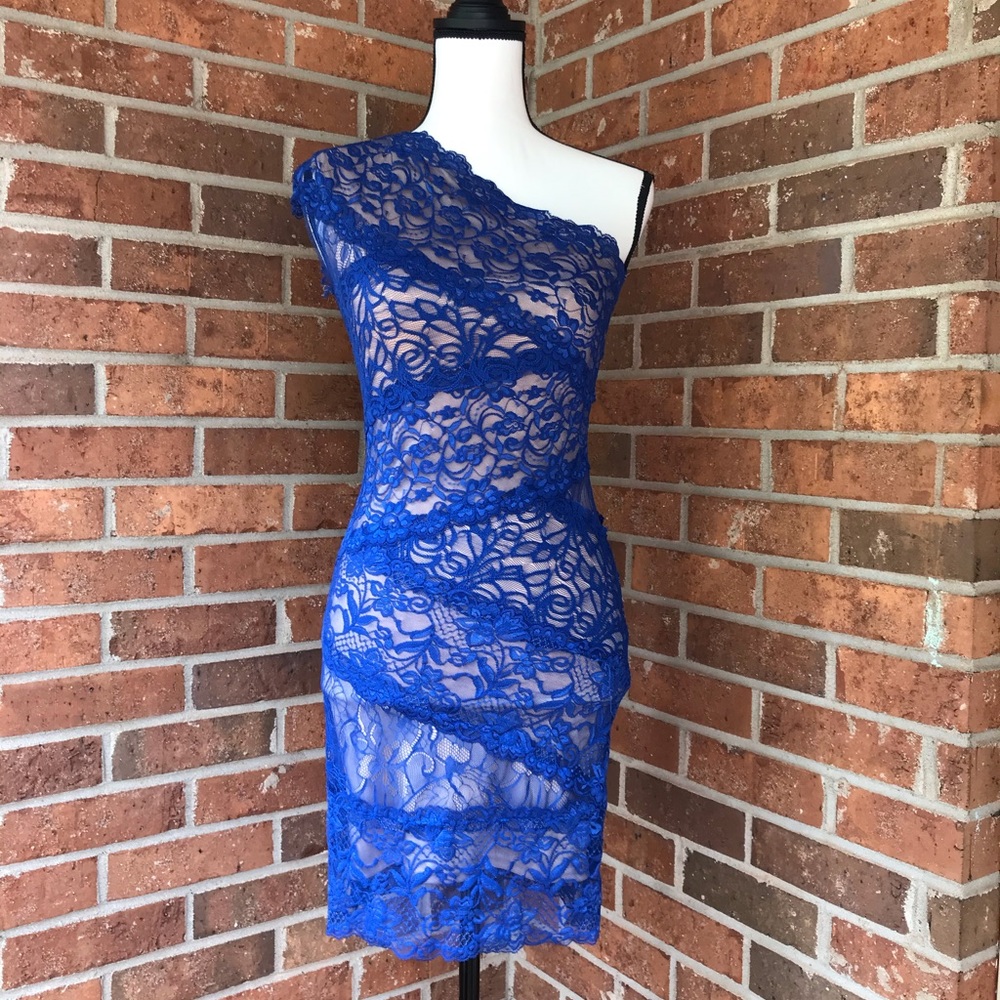 Bebe Dress